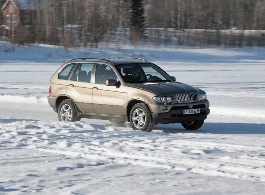  BMW X5 2004 года  (фото 2 из 45)